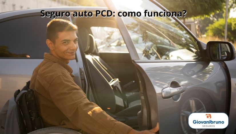 seguro auto pcd homem sorridente em cadeira de rodas